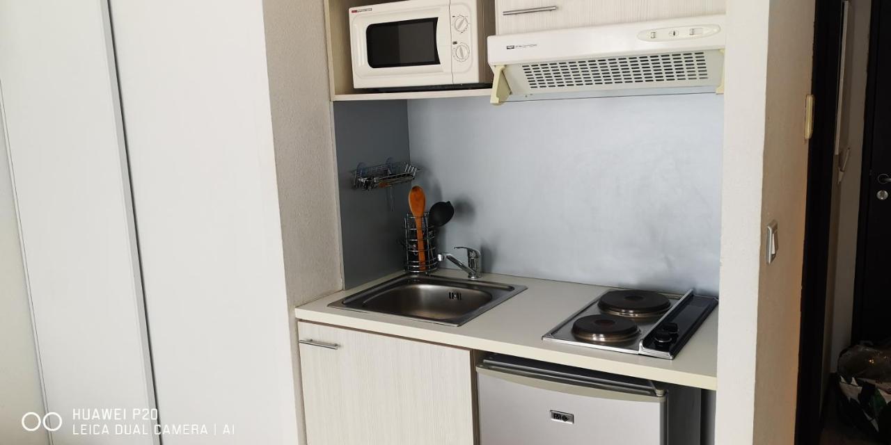 Studio 24M2 Au 4Eme Etage Ascenseur A Cote De La Gare Sncf Лурд Екстериор снимка